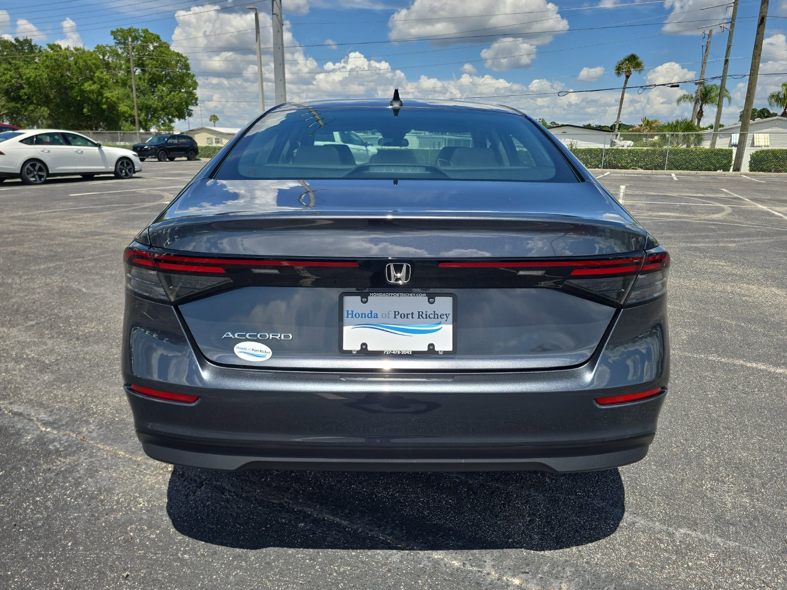 New 2026 Meteorite Gray Metallic Honda LX image 5