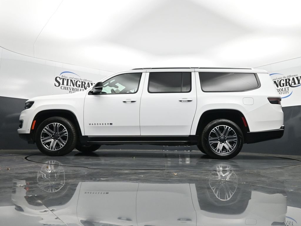 Used 2024 White Jeep Series II image 32