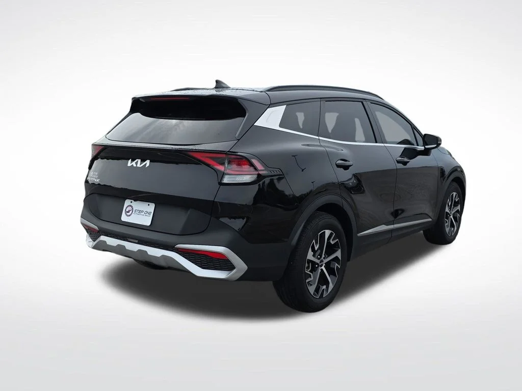 Used 2025 Black Kia EX image 6