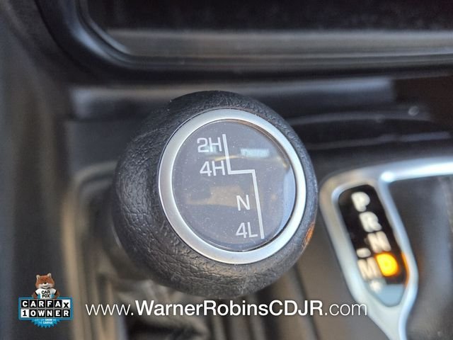 Used 2024 White Jeep Sahara image 24