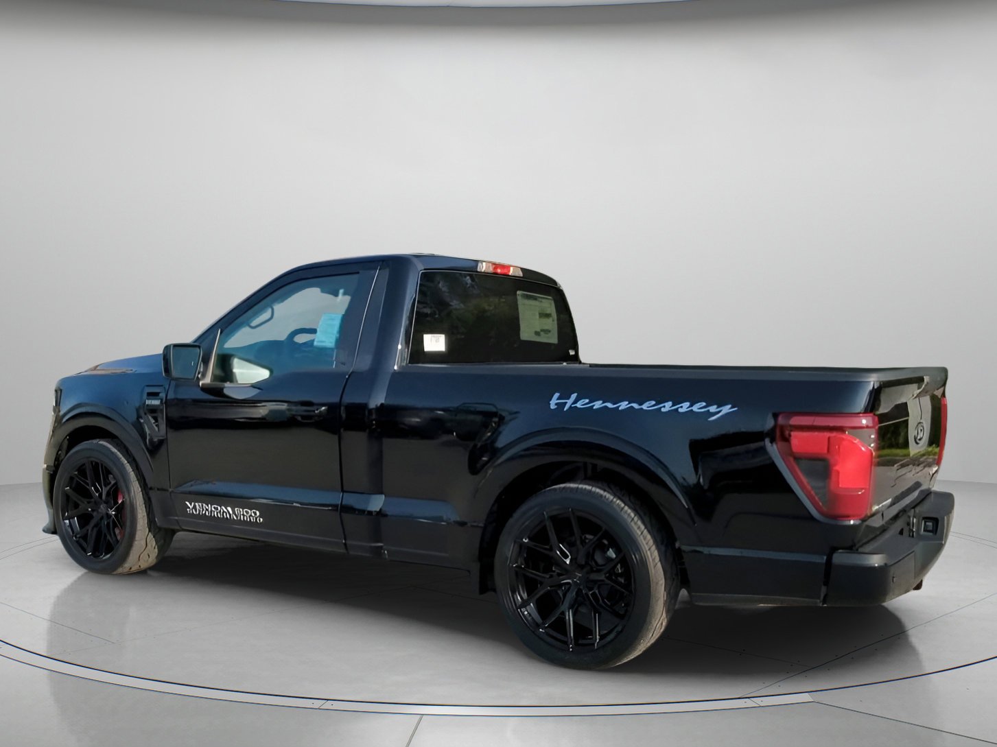New 2026 Agate Black Metallic Ford XL image 16