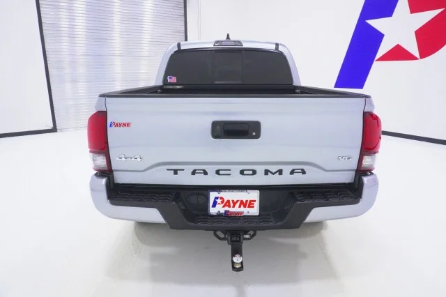 Used 2022  Toyota SR image 7