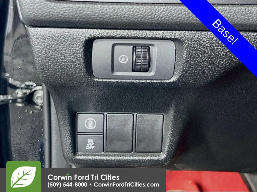 Used 2025 Crystal Black Pearl Honda  image 19