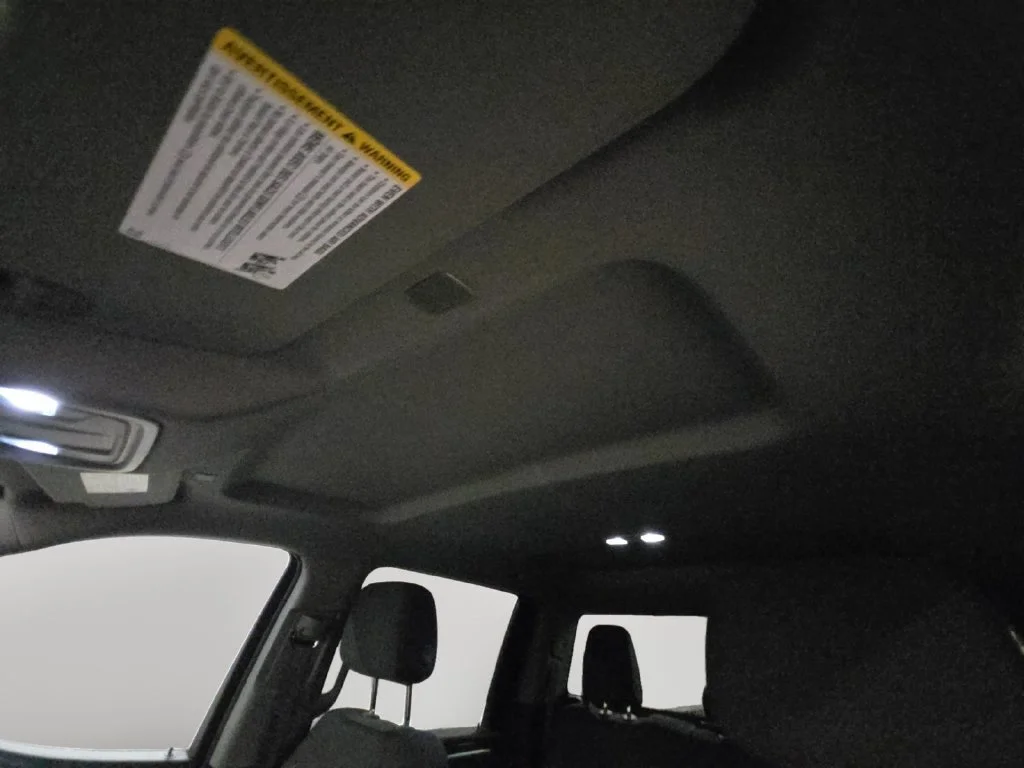 Certified Used 2025 Summit White GMC SLE image 17
