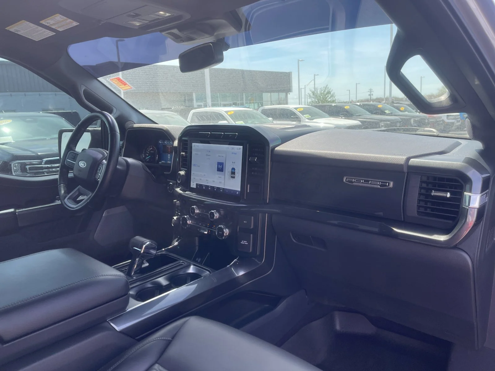 Used 2022 Silver Ford XLT image 17