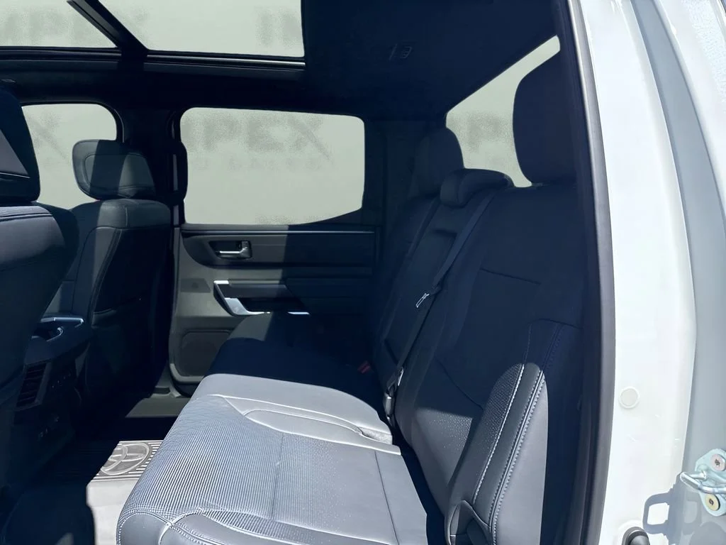 Used 2025 Wind Chill Pearl Toyota Platinum image 13
