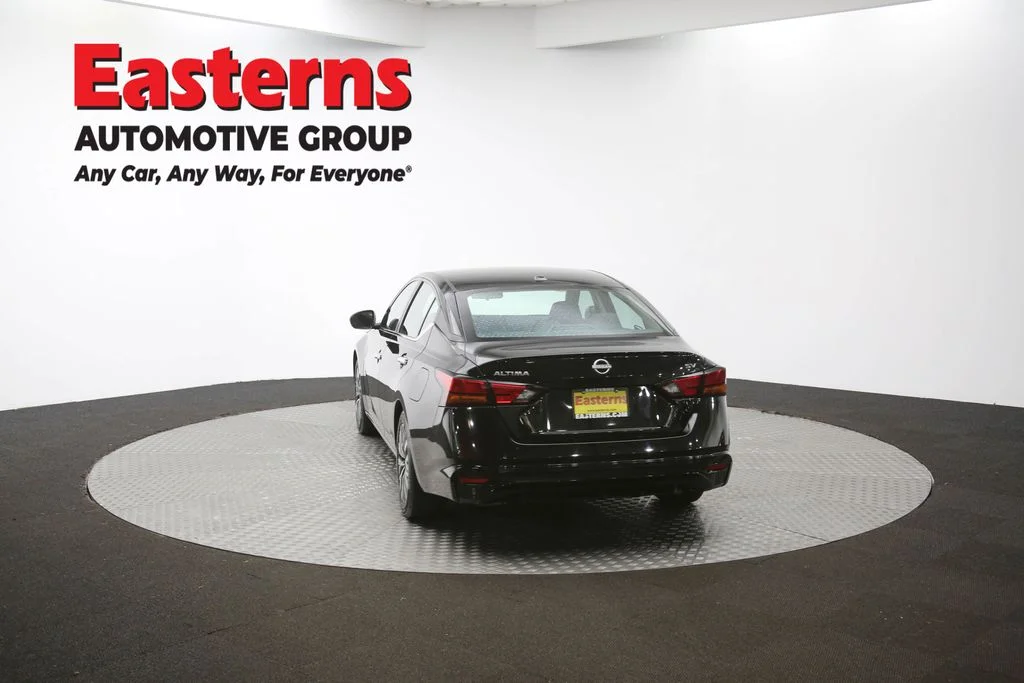 Used 2024 Black Nissan 2.5 SV image 64
