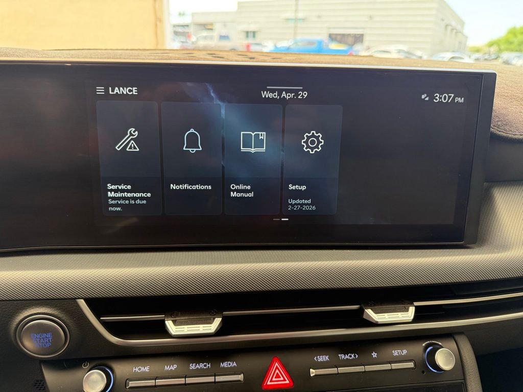 Used 2024 Silver Hyundai SEL image 39
