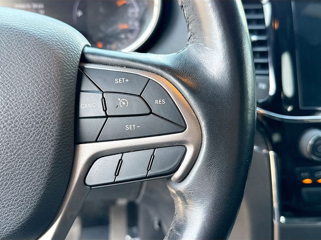 Used 2020 Gray Jeep Limited image 38