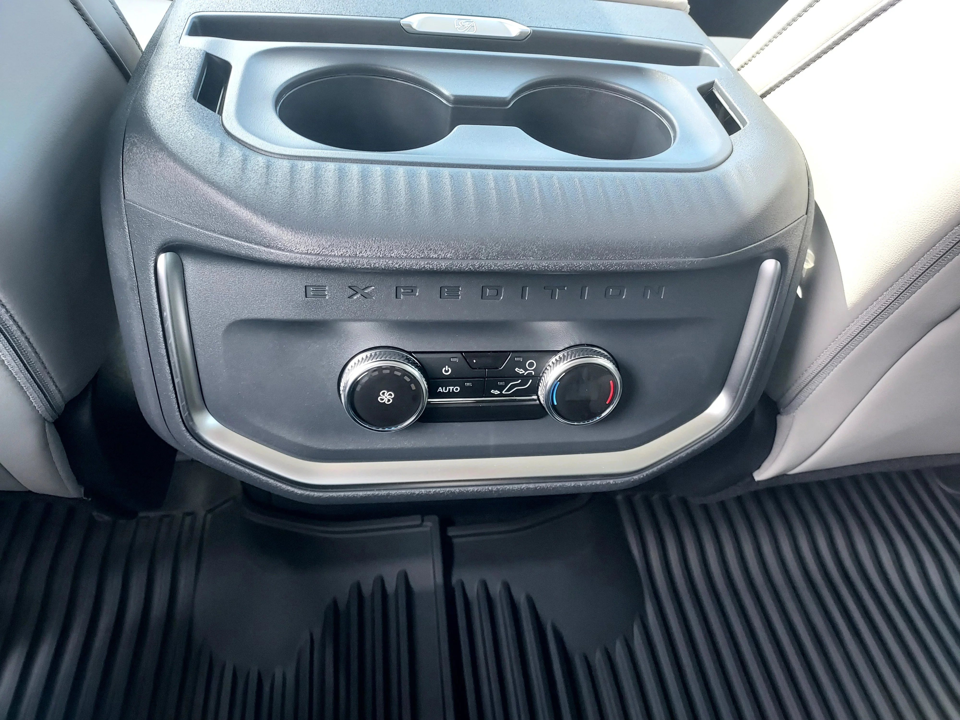 New 2026 Stone Blue Metallic Ford Active image 18