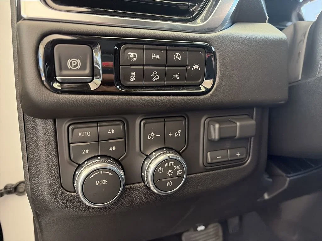 2026 GMC Yukon XL Elevation - Photo 25