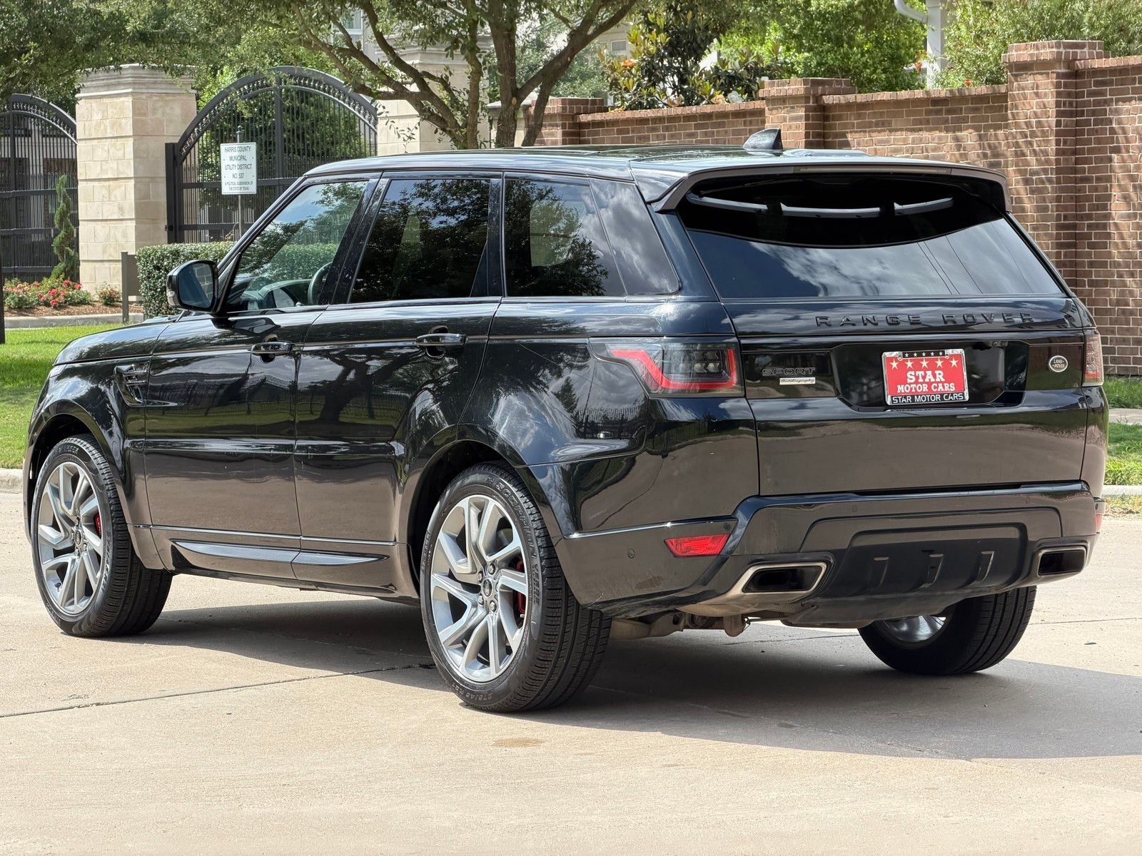 Used 2019 Black Land Rover Autobiography image 14