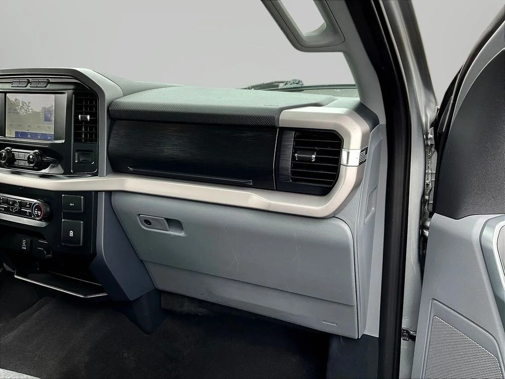 Used 2023 Silver Ford XLT image 27
