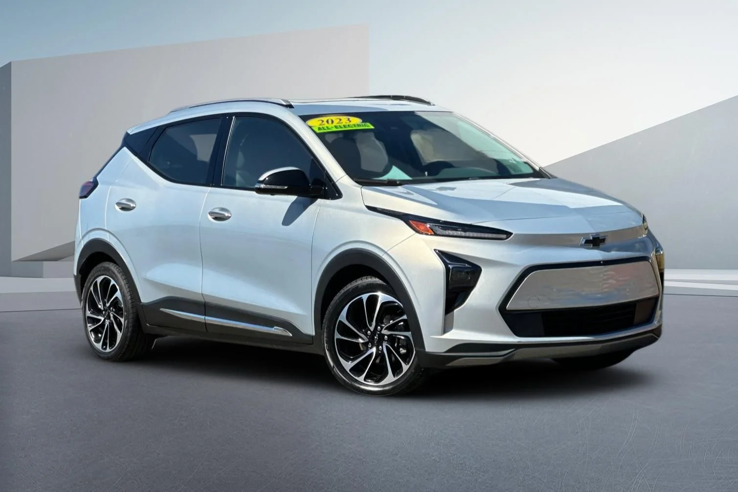 Used 2023 Chevrolet Bolt EUV Premier with VIN 1G1FZ6S01P4113046 for sale in San Leandro, CA
