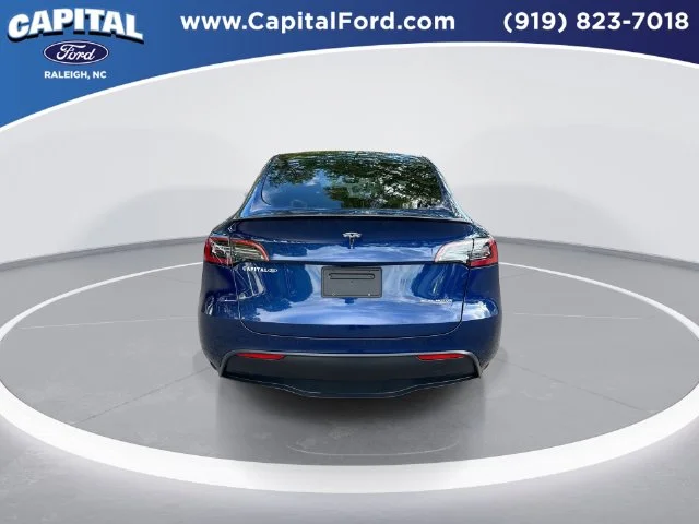Used 2023  Tesla Performance image 7