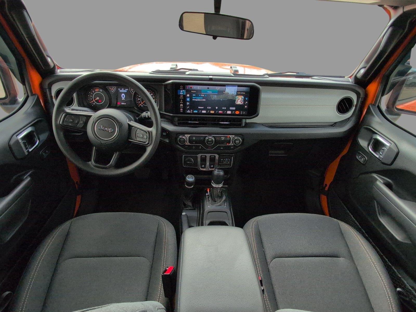 Used 2025 Joose Jeep Sport image 20