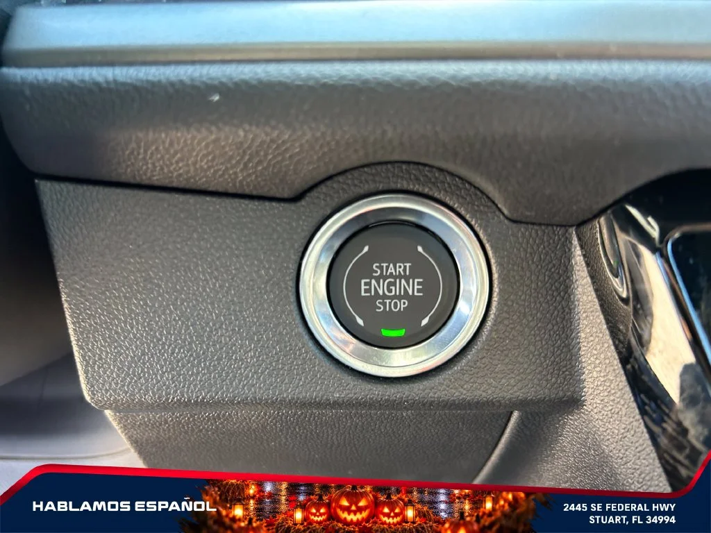 Used 2026 Mosaic Black Metallic Chevrolet LT image 21