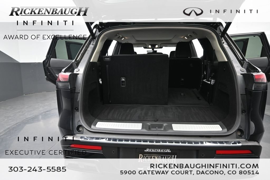 Certified Used 2023 Black INFINITI LUXE image 13