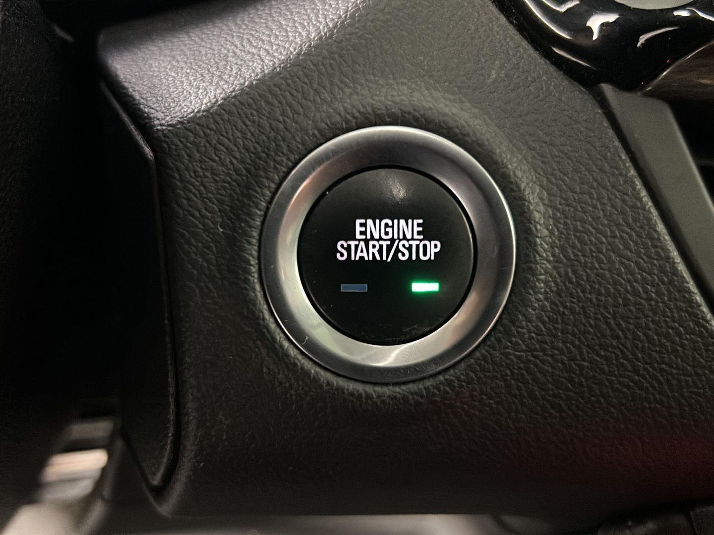 Used 2020 Espresso Buick Essence image 27
