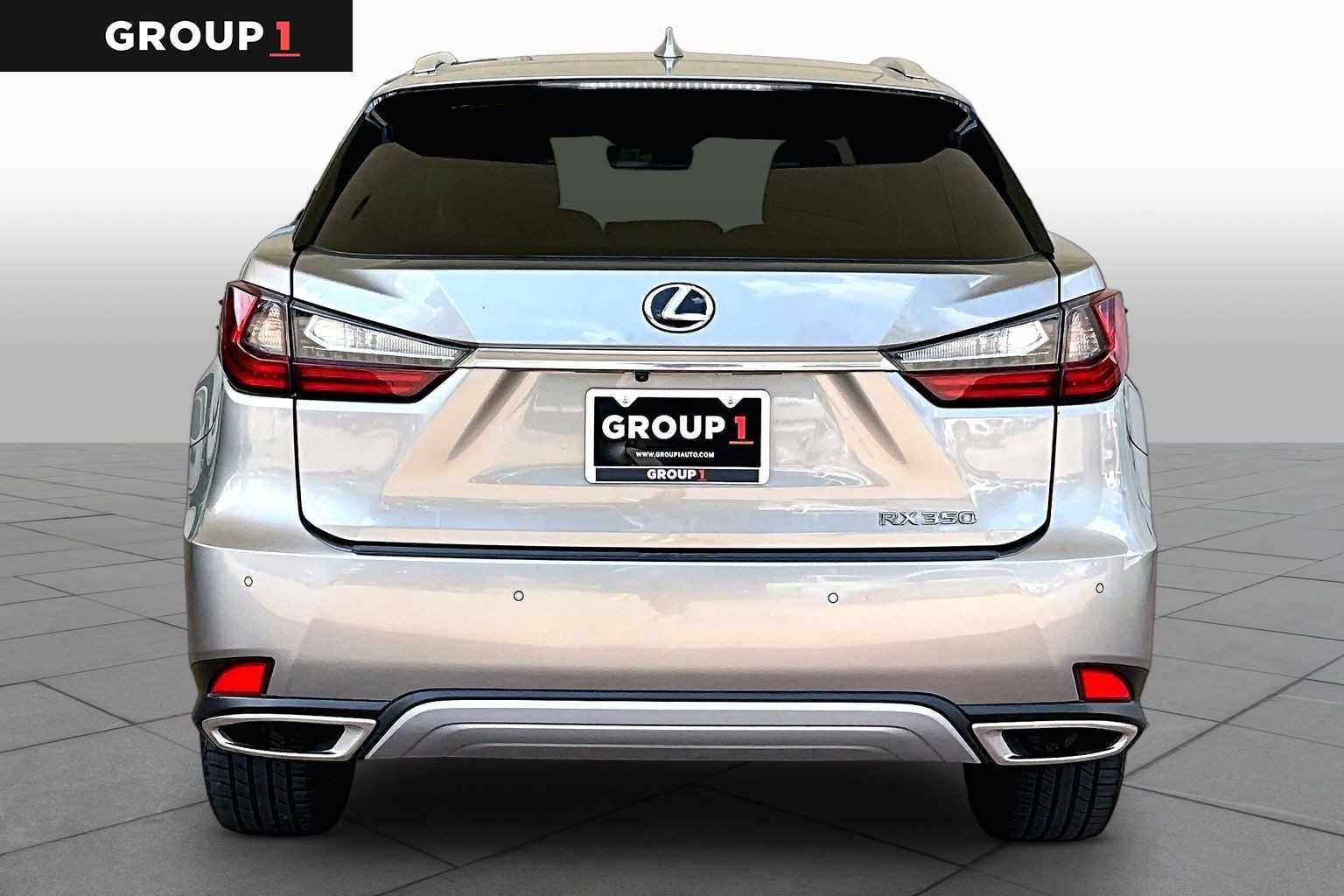 Used 2021 Atomic Silver Lexus  image 5