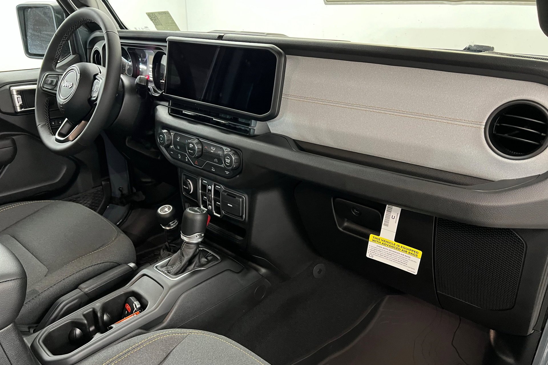 2025 Jeep Gladiator Sport S - Photo 24