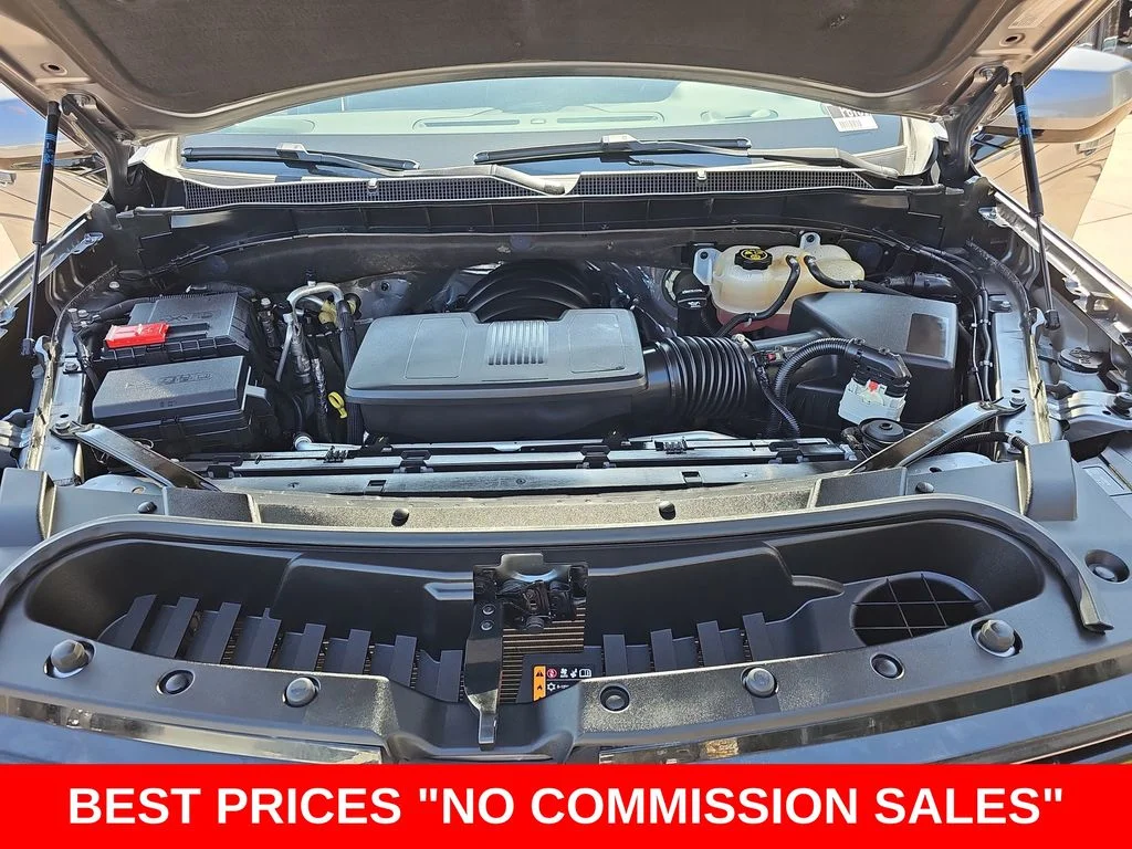Used 2022 Gray Chevrolet LS image 32