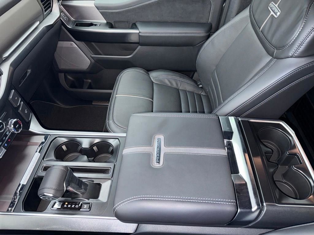 New 2026 Carbonized Gray Metallic Ford Platinum® image 39