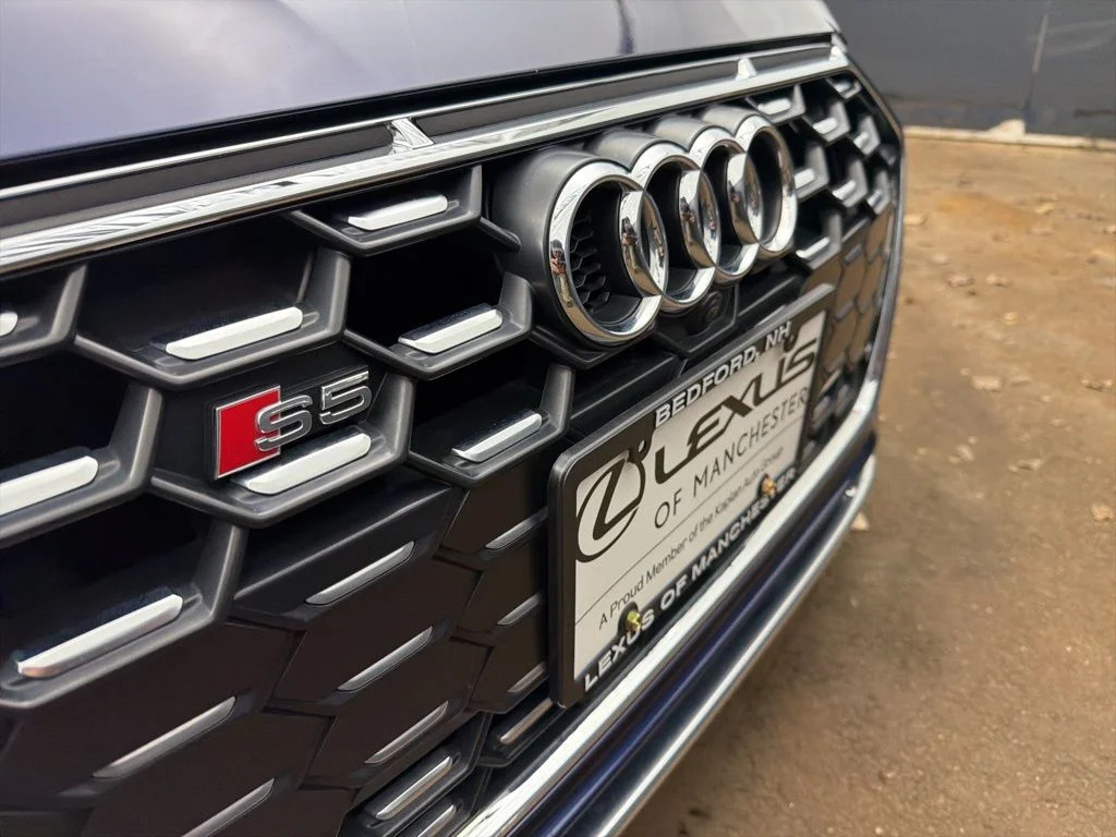 Used 2021 Blue Audi Premium Plus image 33