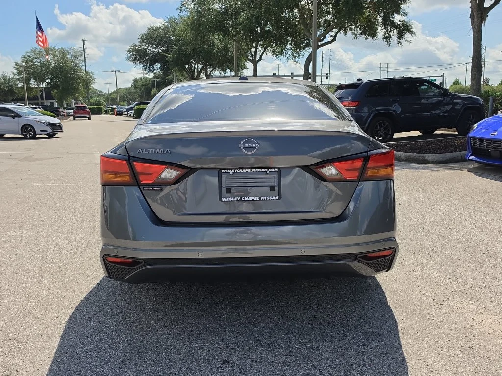 Used 2025 Gray Nissan 2.5 S image 7