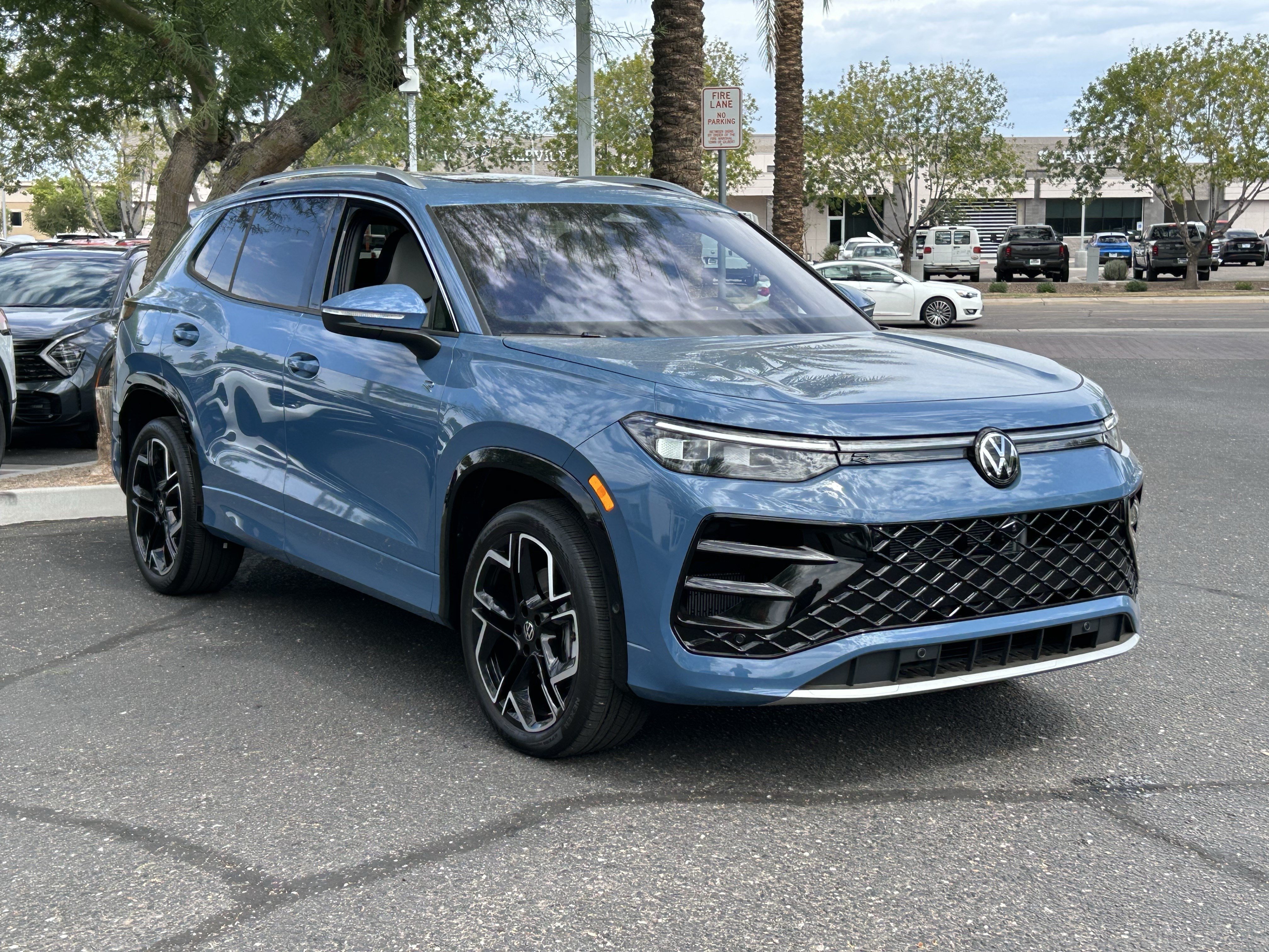 New 2026 Monterey Blue Pearl Volkswagen SEL R-Line Turbo image 4