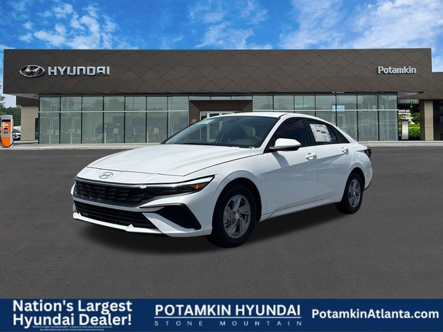 2026 Hyundai ELANTRA SE