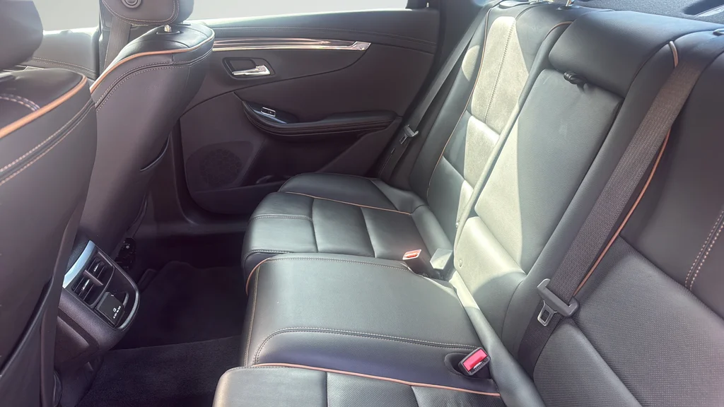 Used 2018 Blue Chevrolet Premier image 21