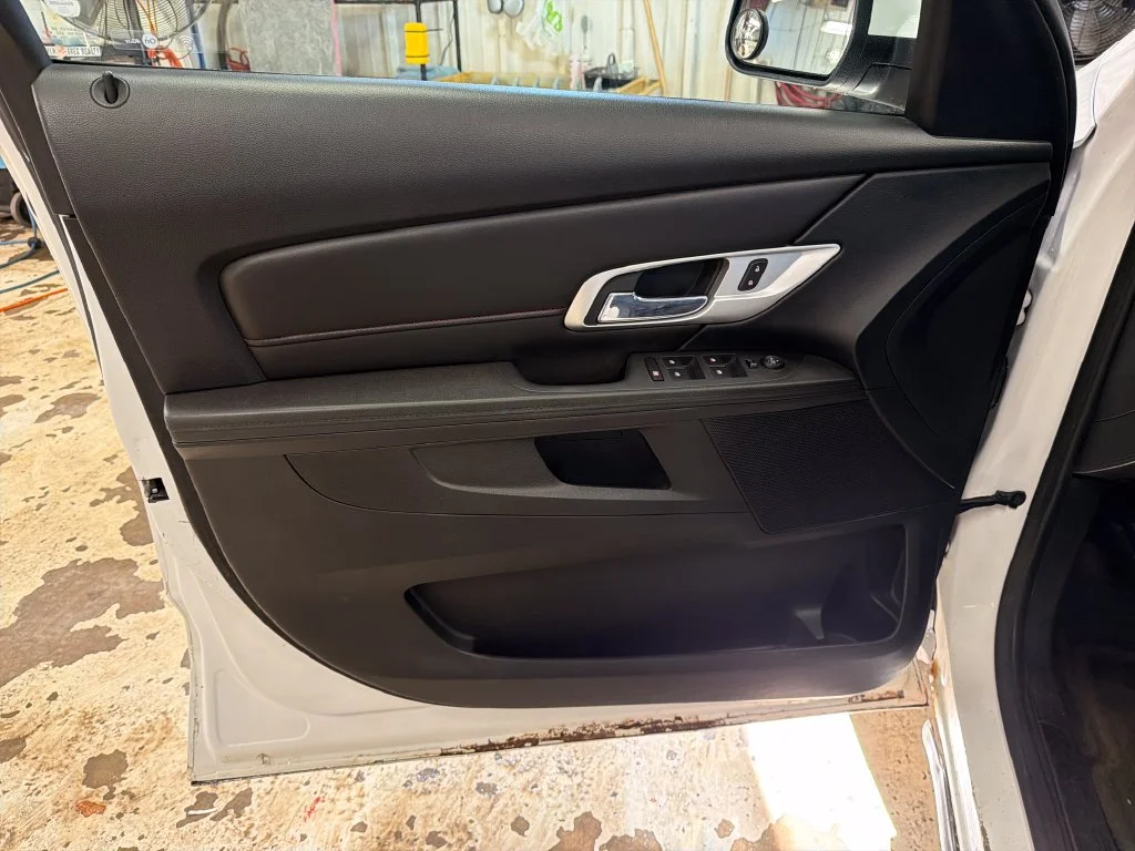 Used 2017 White GMC SLE-1 image 14