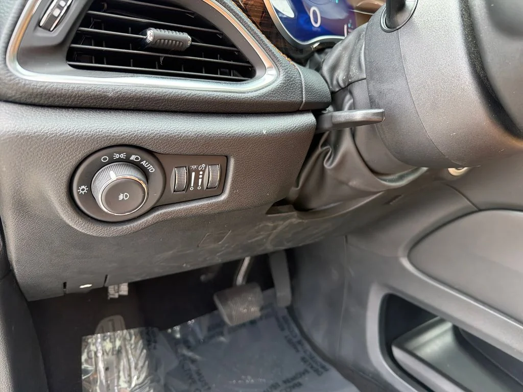 2023 Chrysler Pacifica Hybrid Pinnacle - Photo 21