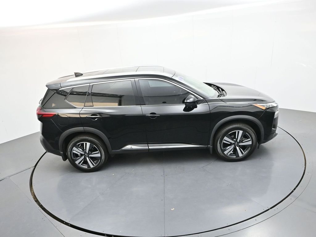 Used 2023 Black Nissan SL image 25