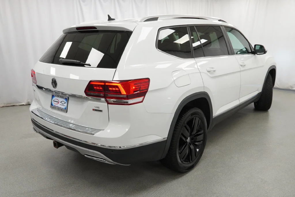 Used 2019 White Volkswagen 3.6L V6 SEL image 8