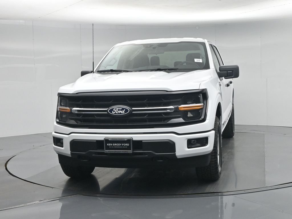 New 2026 Oxford White Ford XLT image 54