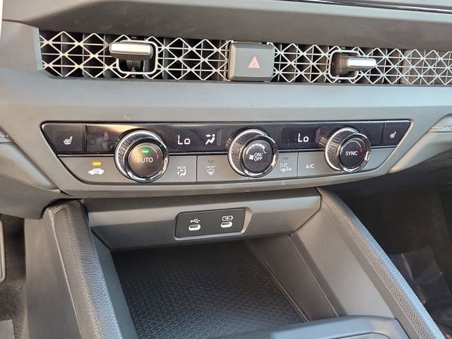 2025 Honda Accord SE - Photo 29