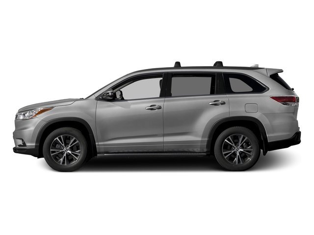 Used 2016 Silver Sky Metallic Toyota XLE image 8