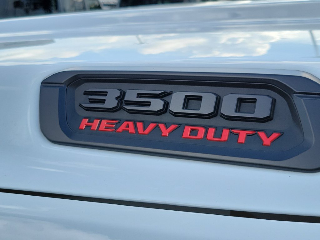 2026 RAM 3500 Tradesman - Photo 8