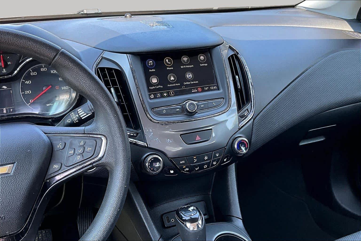Pre-Owned 2019 Chevrolet Cruze LT
