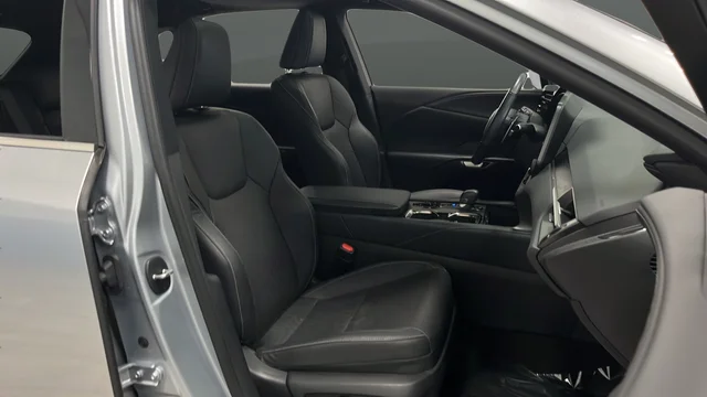 Used 2024 Iridium Lexus 350h Premium Plus image 24