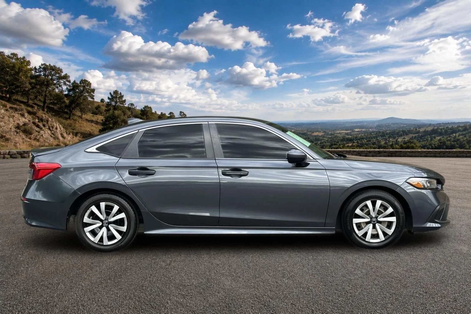 Used 2023 Meteorite Gray Metallic Honda LX image 3