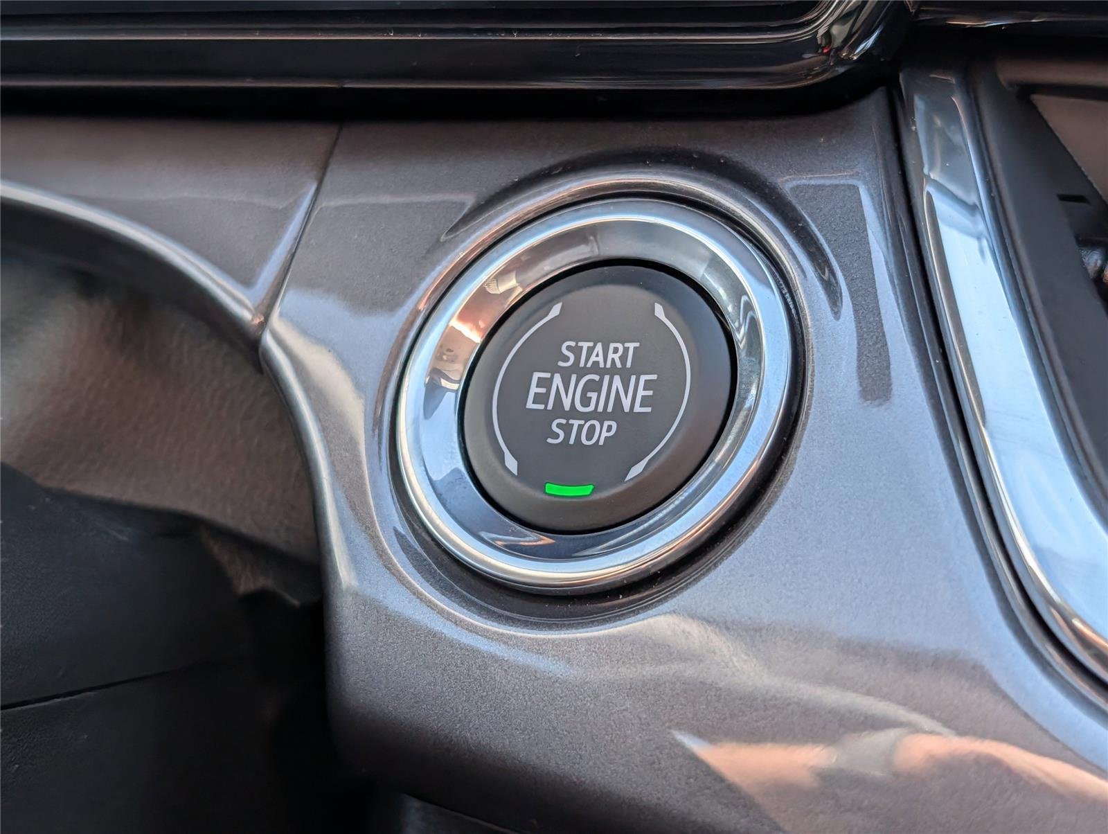 New 2026 Cacti Green Chevrolet ACTIV image 25