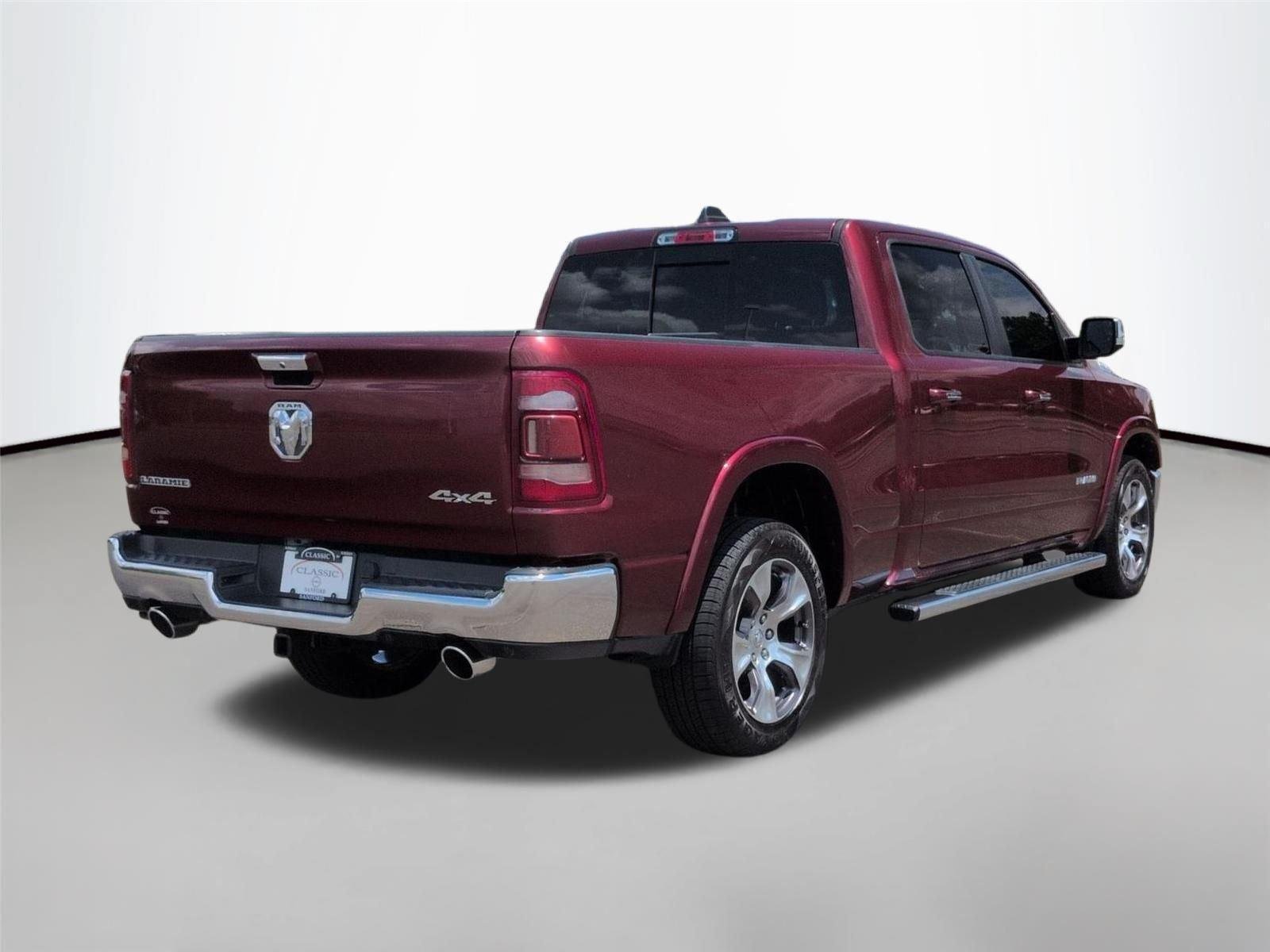 Used 2020 Delmonico Red Pearlcoat Ram Laramie image 5