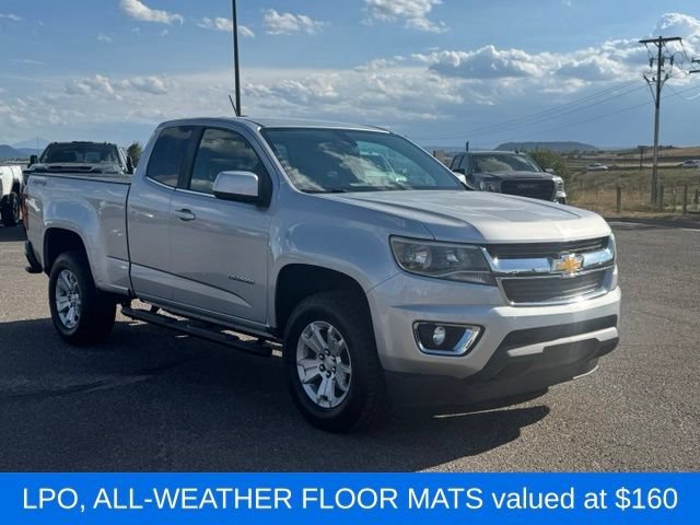Used 2016 SILVER ICE METALLIC Chevrolet 4WD LT image 9