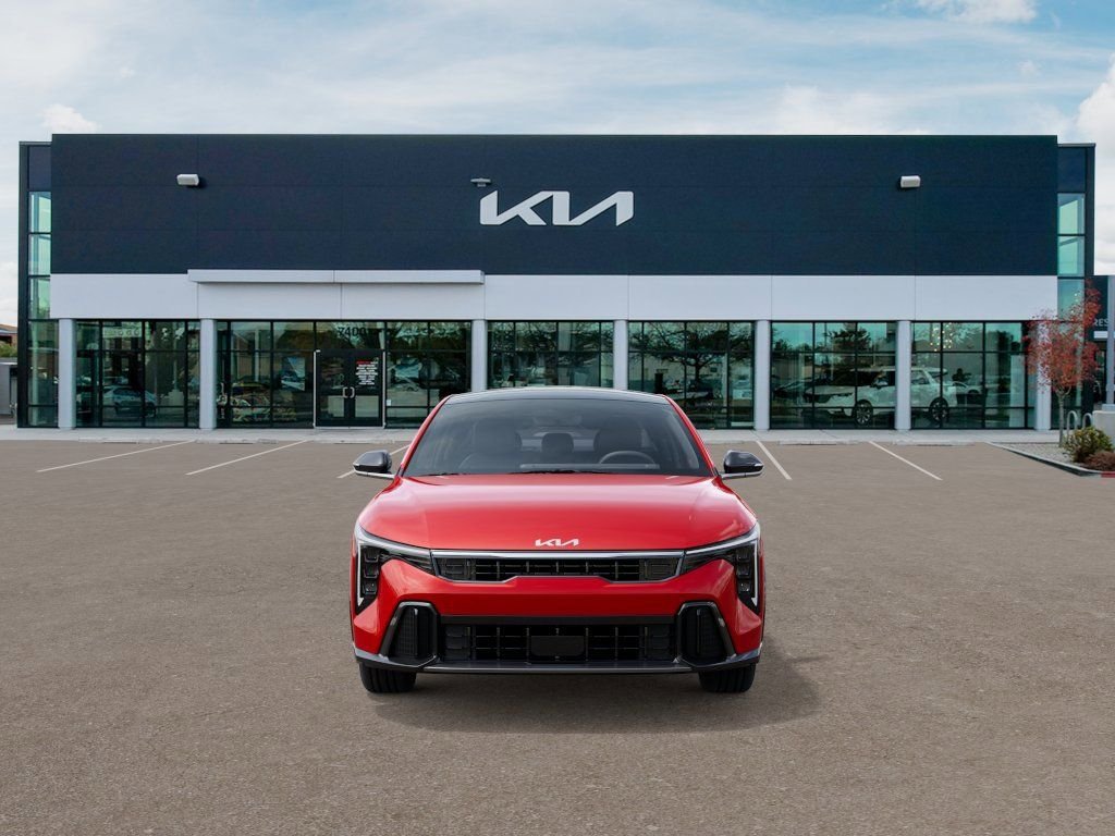 2026 Kia K4 GT-Line - Photo 2