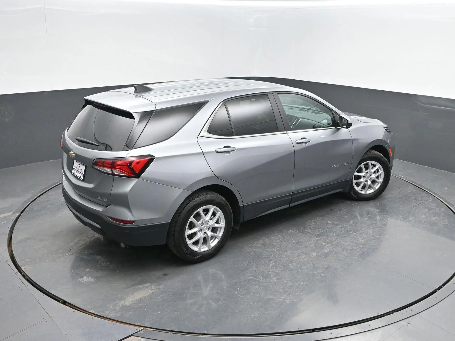 Used 2024 Sterling Gray Metallic Chevrolet LT image 37