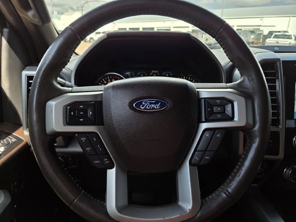 Used 2018  Ford King Ranch image 25