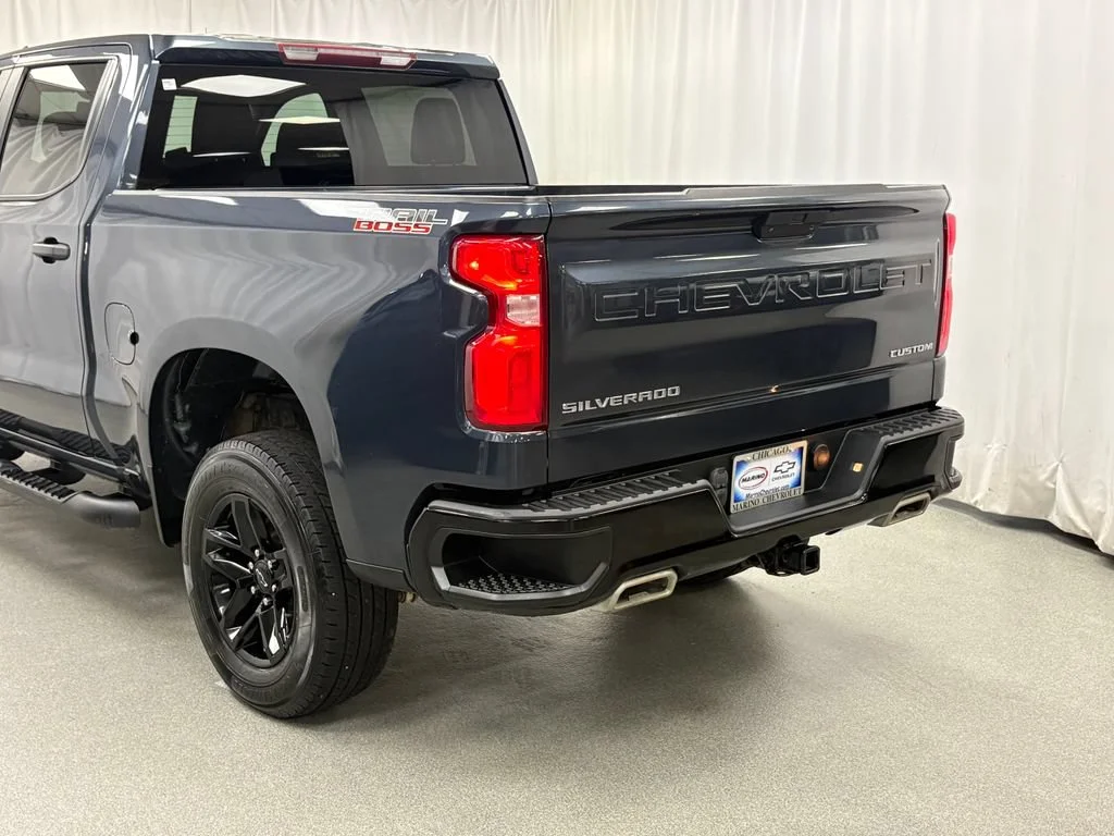 Certified Used 2021 SHADOW GRAY METALLIC Chevrolet Custom Trail Boss image 34